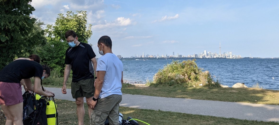 Pre-dive briefing with Blue North Scuba - with Blue North Scuba Club, Toronto