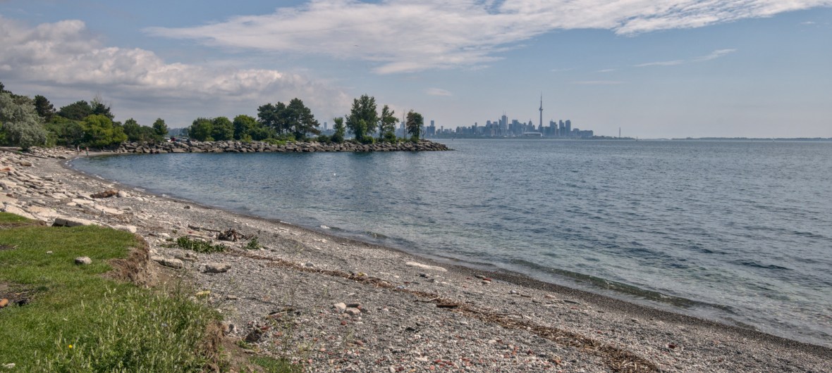 Humber Bay Toronto shore dive location
