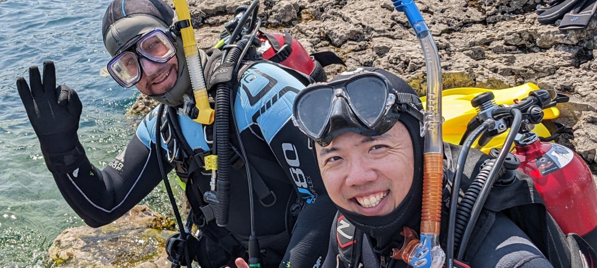 divers on shore signaling OK - with Blue North Scuba Club, Toronto