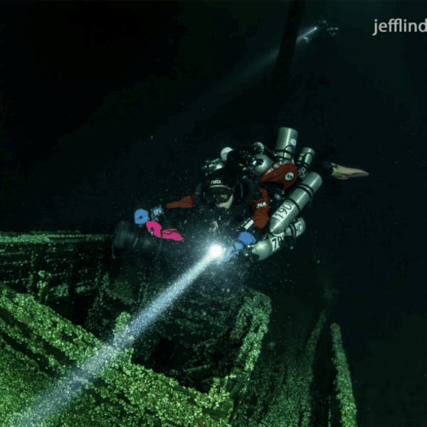 Heison Chak  & team discover a shipwreck near&nbsp;Toronto